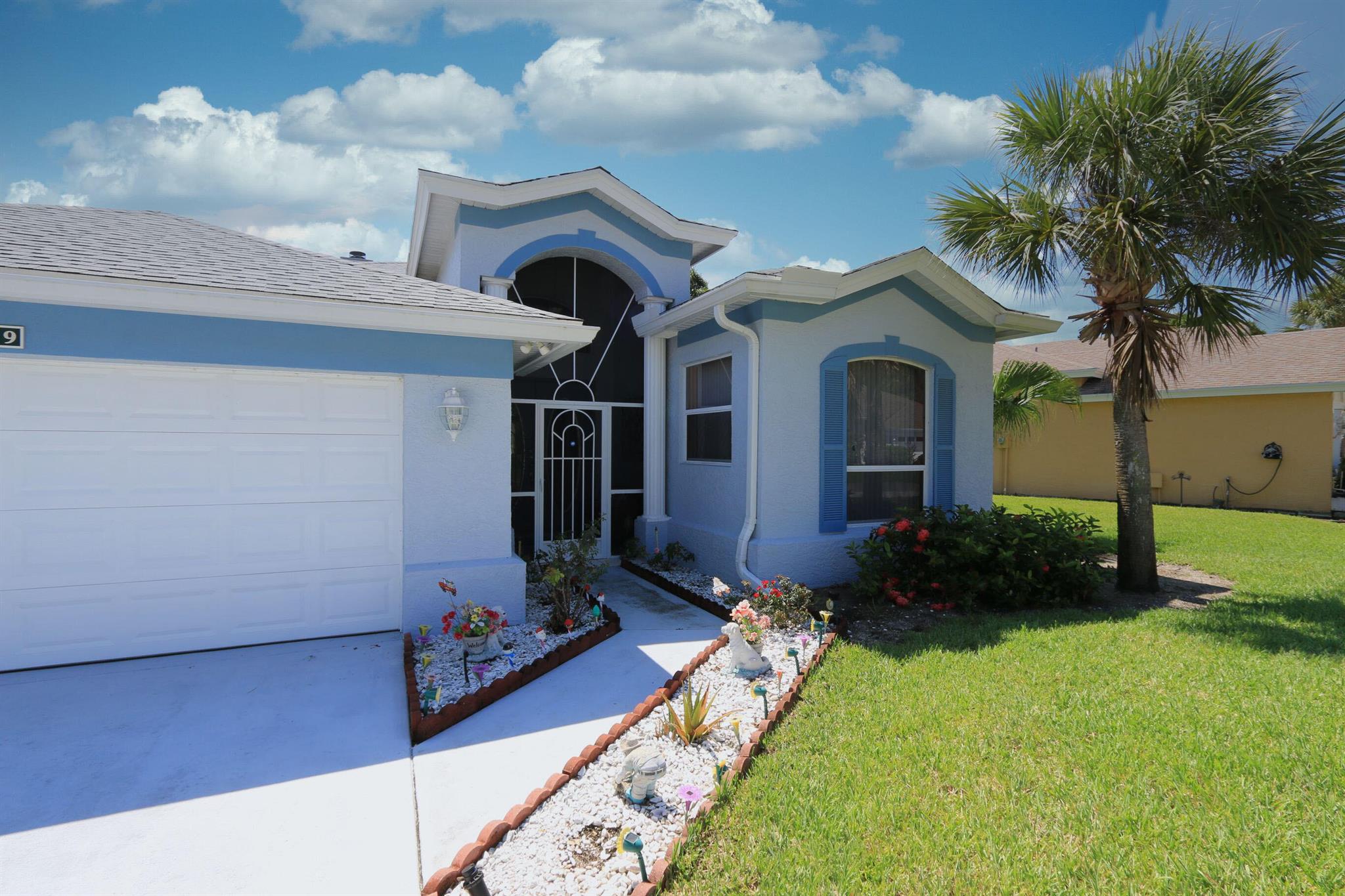 509 NW Lambrusco Drive