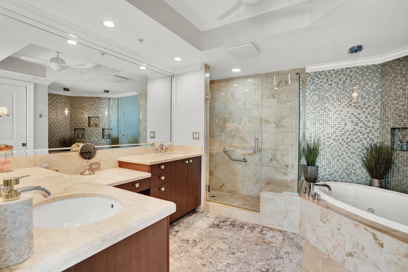 PLAZA AT OCEANSIDE - Residential