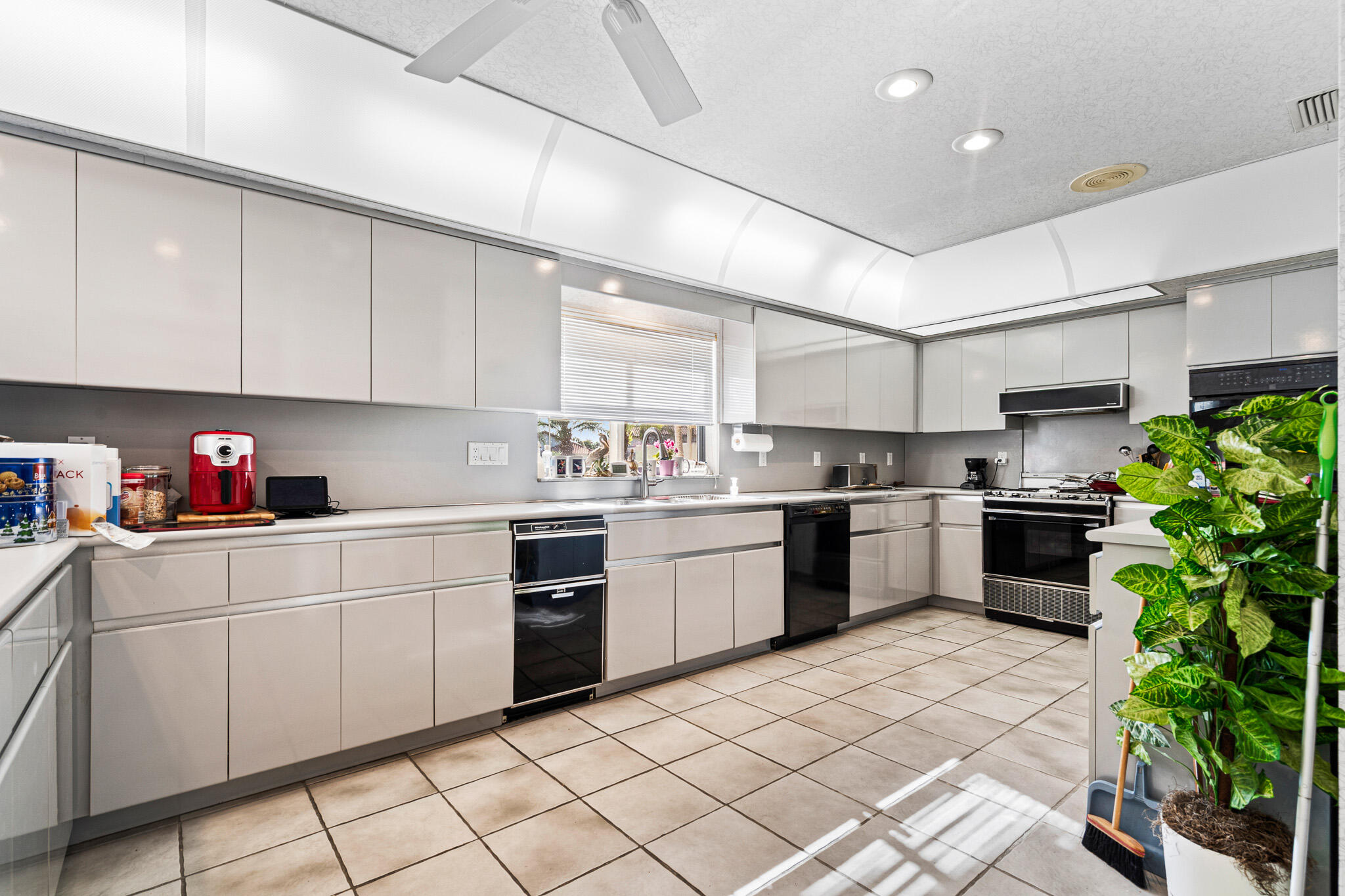 ESPLANADA AT BOCA POINTE - Residential