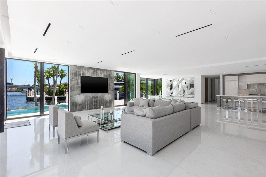 Gould Island 15-62 B - Residential