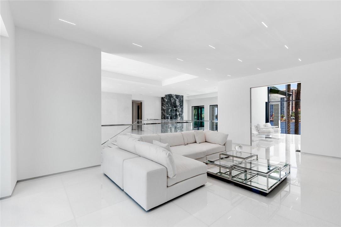 Gould Island 15-62 B - Residential