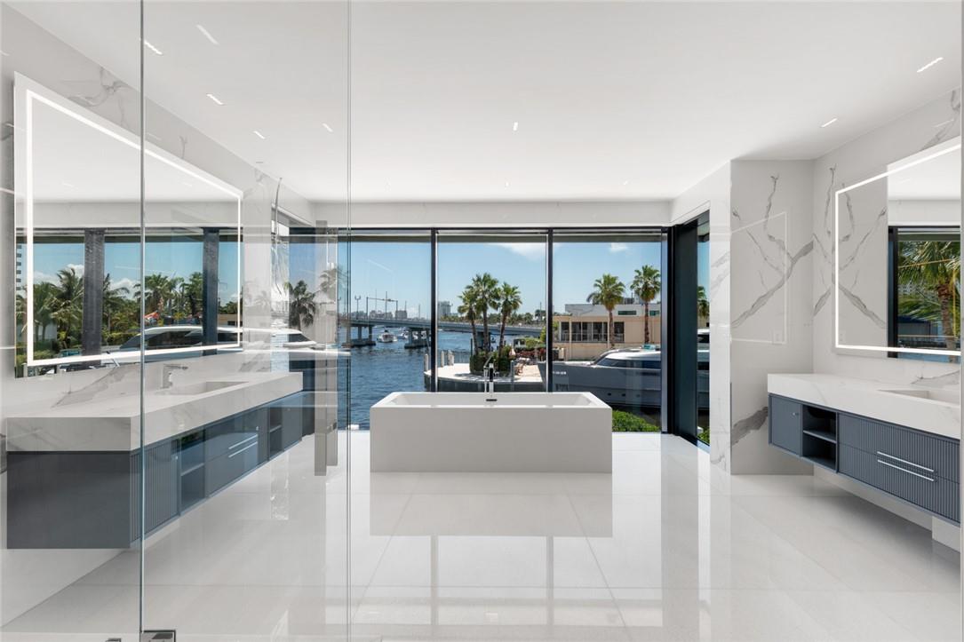 Gould Island 15-62 B - Residential