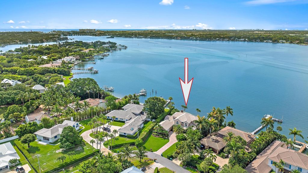 Photo of 20 Yacht Club Place, Tequesta, FL 33469 (MLS # R11095815)