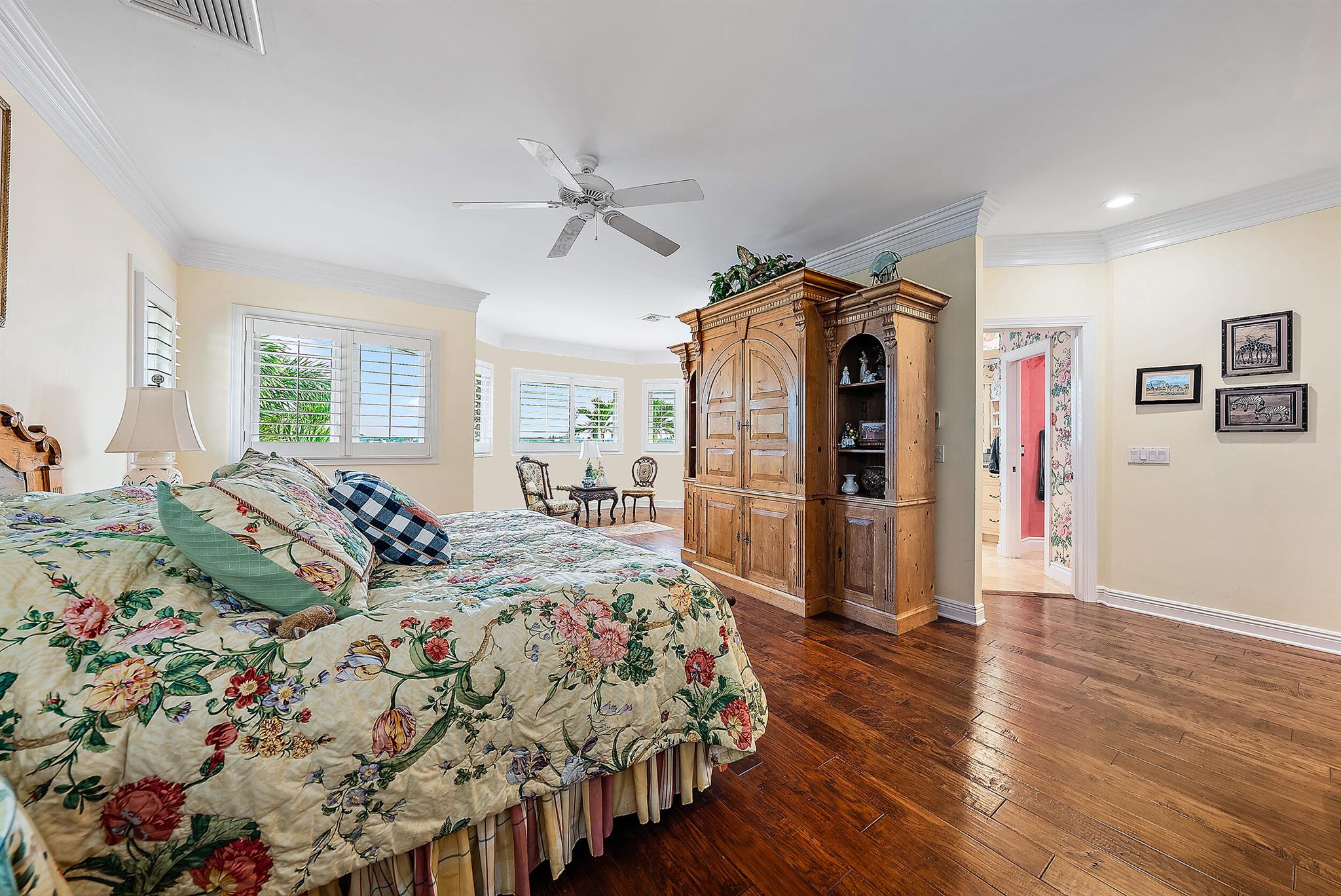 Tequesta Country Club - Residential