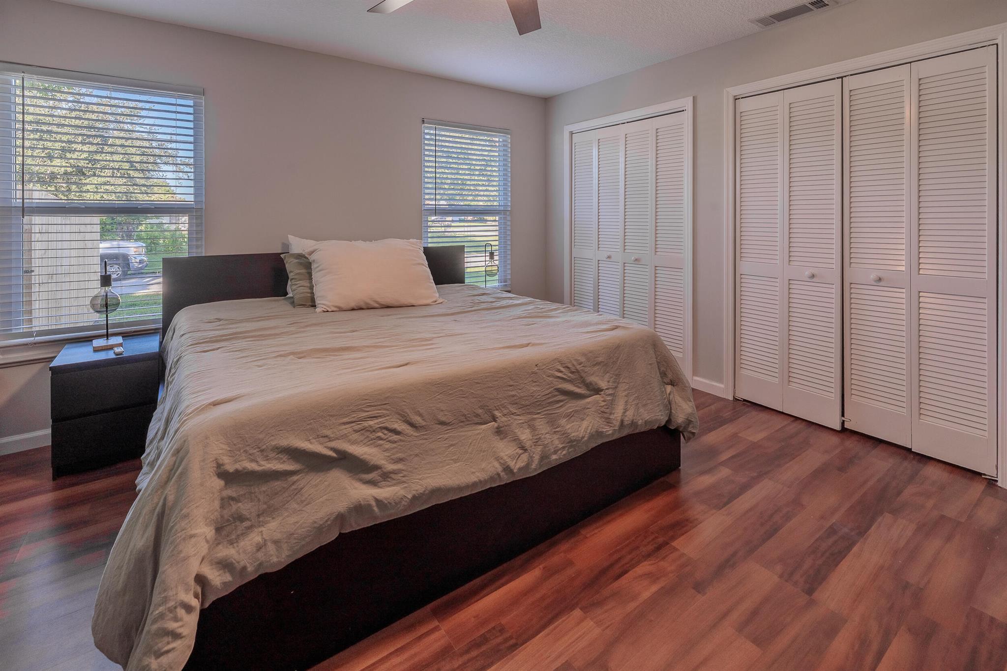 PORT ST LUCIE SECTION 10 - Residential Lease