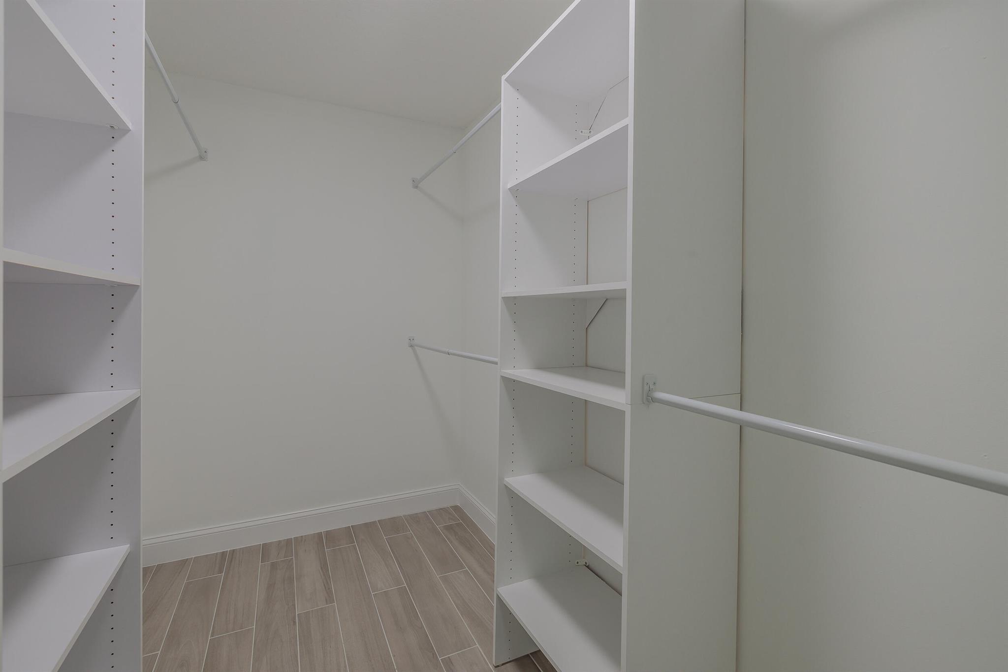 PORT ST LUCIE SECTION 10 - Residential Lease