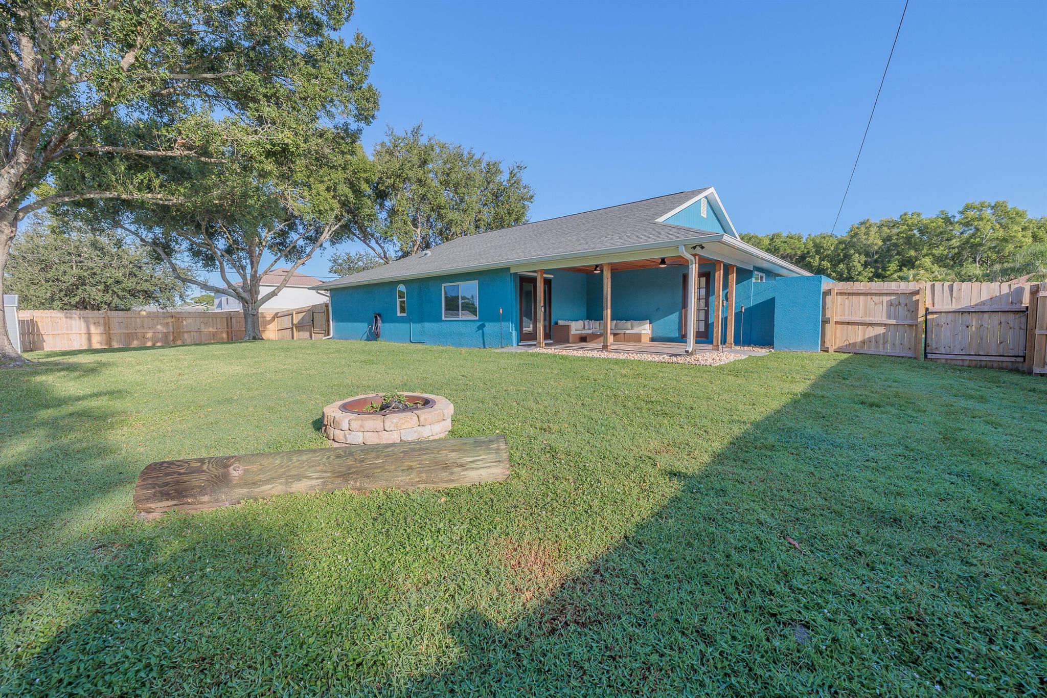 PORT ST LUCIE SECTION 10 - Residential Lease