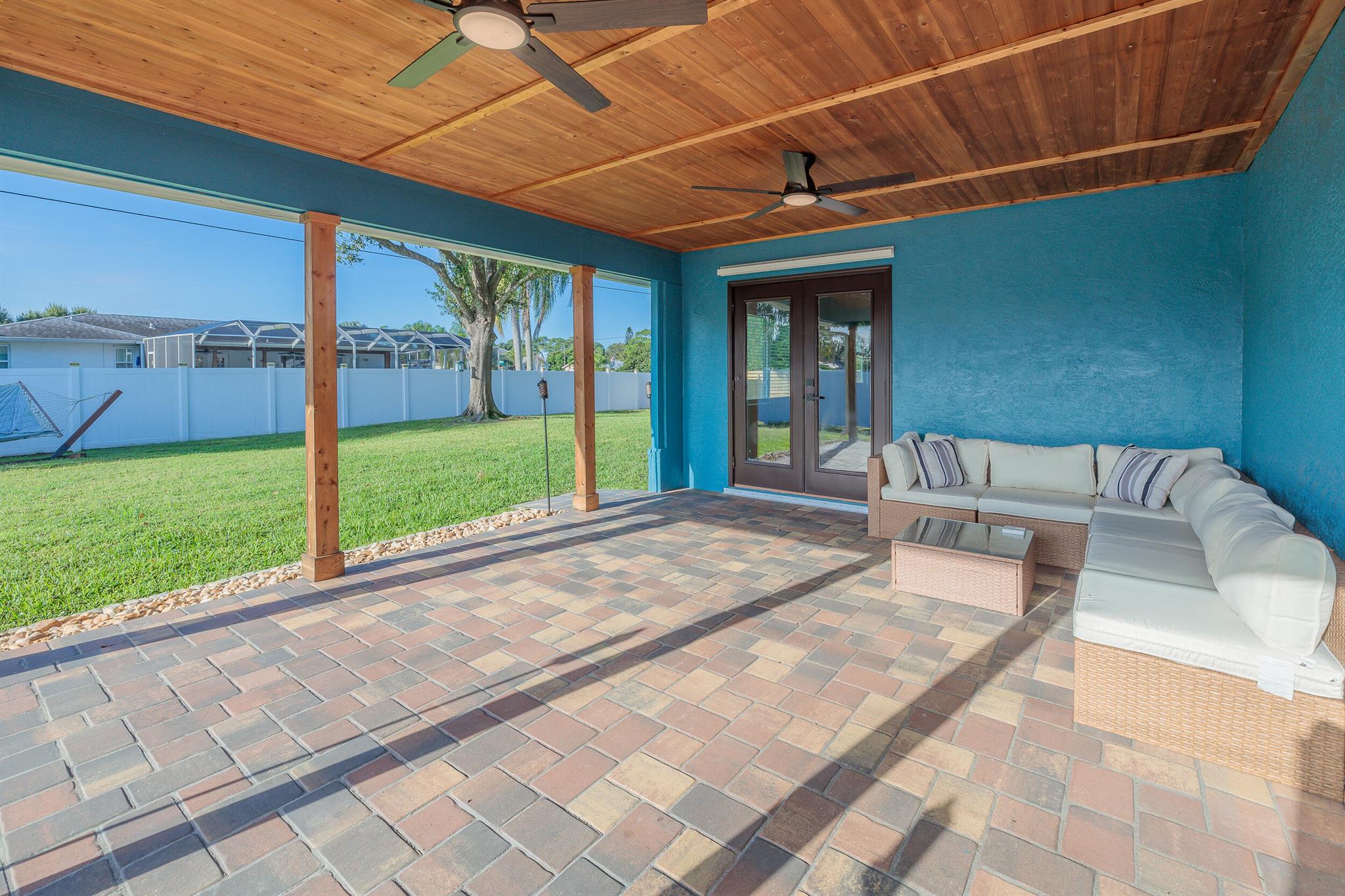 PORT ST LUCIE SECTION 10 - Residential Lease