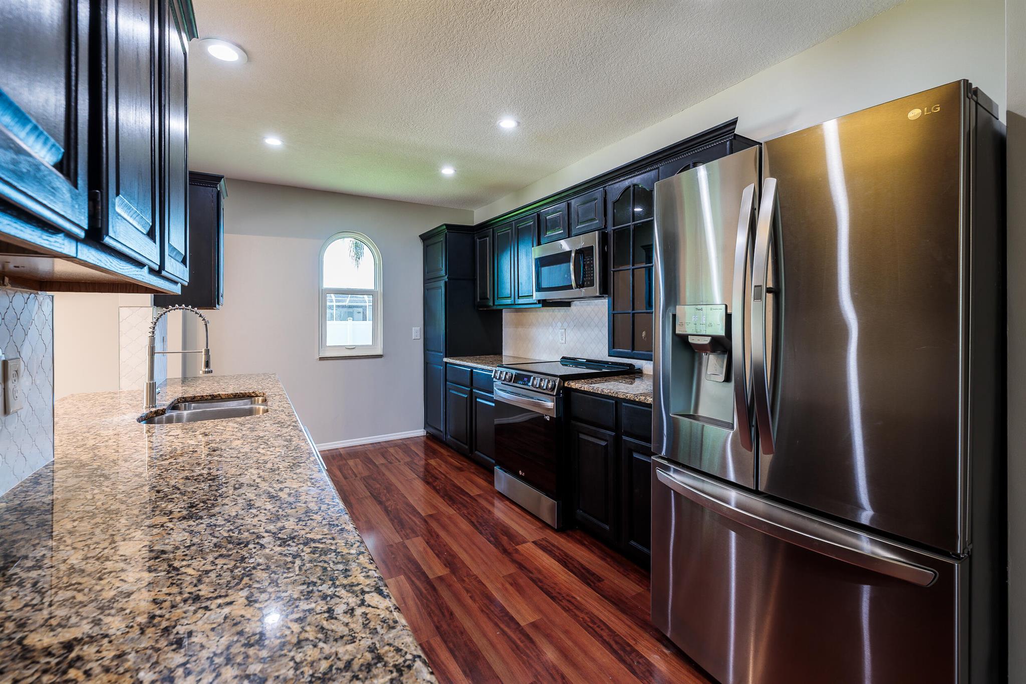 PORT ST LUCIE SECTION 10 - Residential Lease