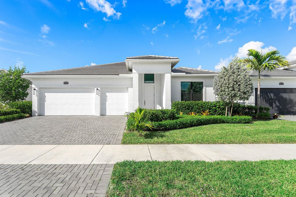 Photo of 9214 SW Esule Way, Port Saint Lucie, FL 34987 (MLS # R11148648)