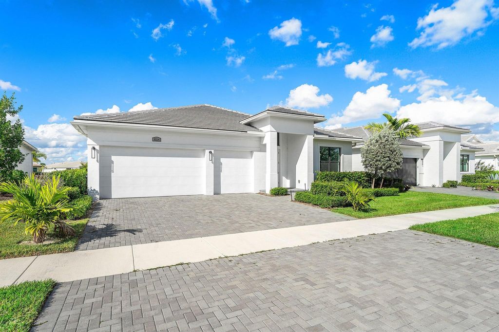 Photo of 9214 SW Esule Way, Port Saint Lucie, FL 34987 (MLS # R11148648)