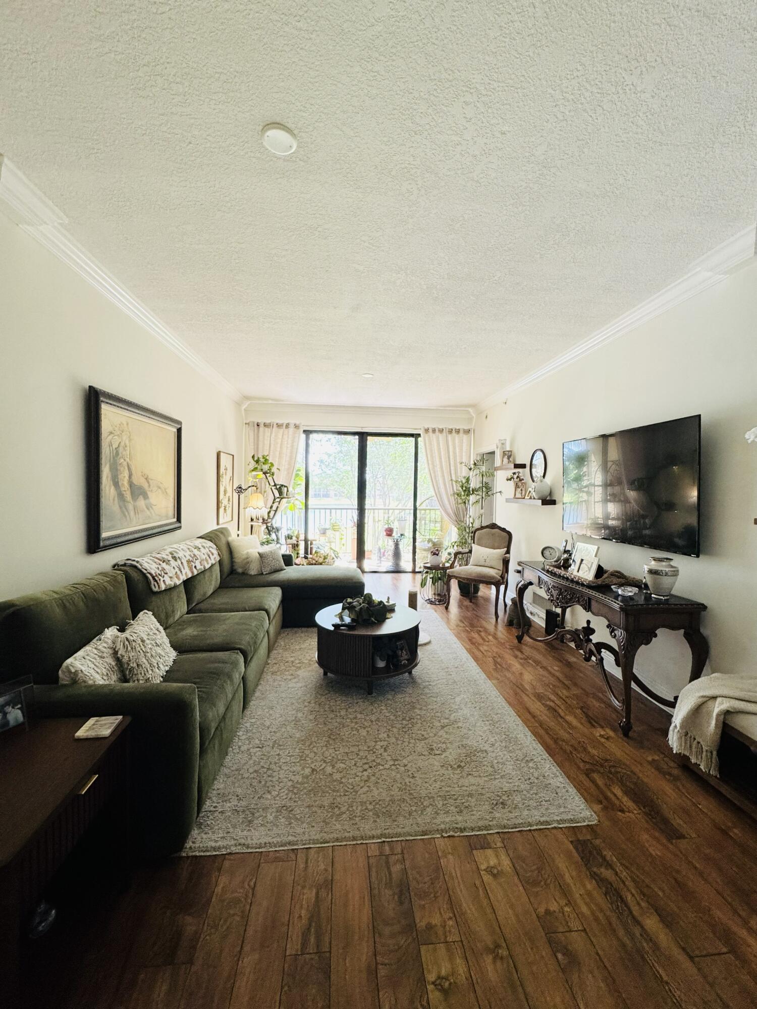 CORAL GATE XII CONDO - Residential