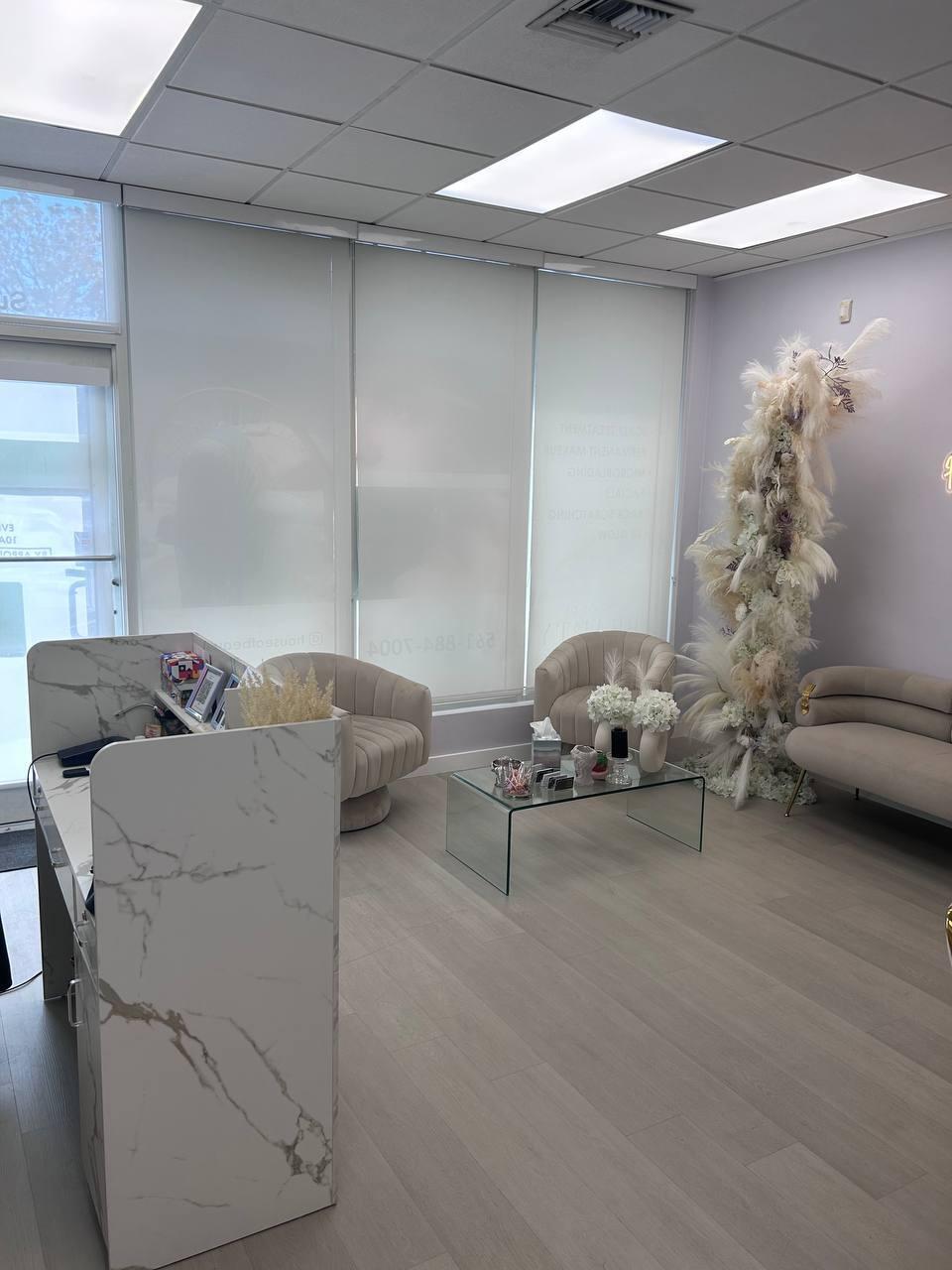 400 S Dixie Highway Suite 3