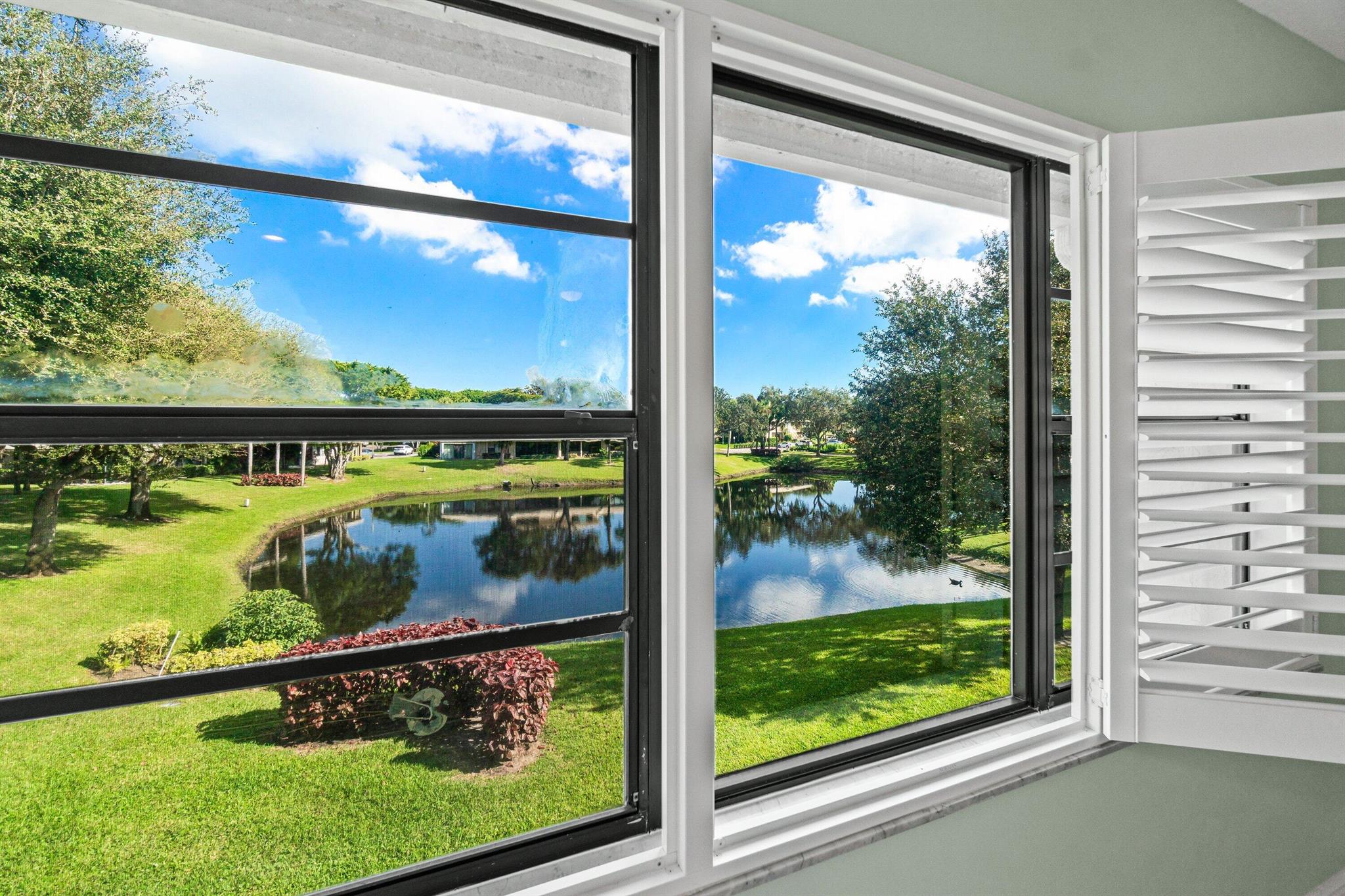 STRATFORD AT HUNTERS RUN - Residential