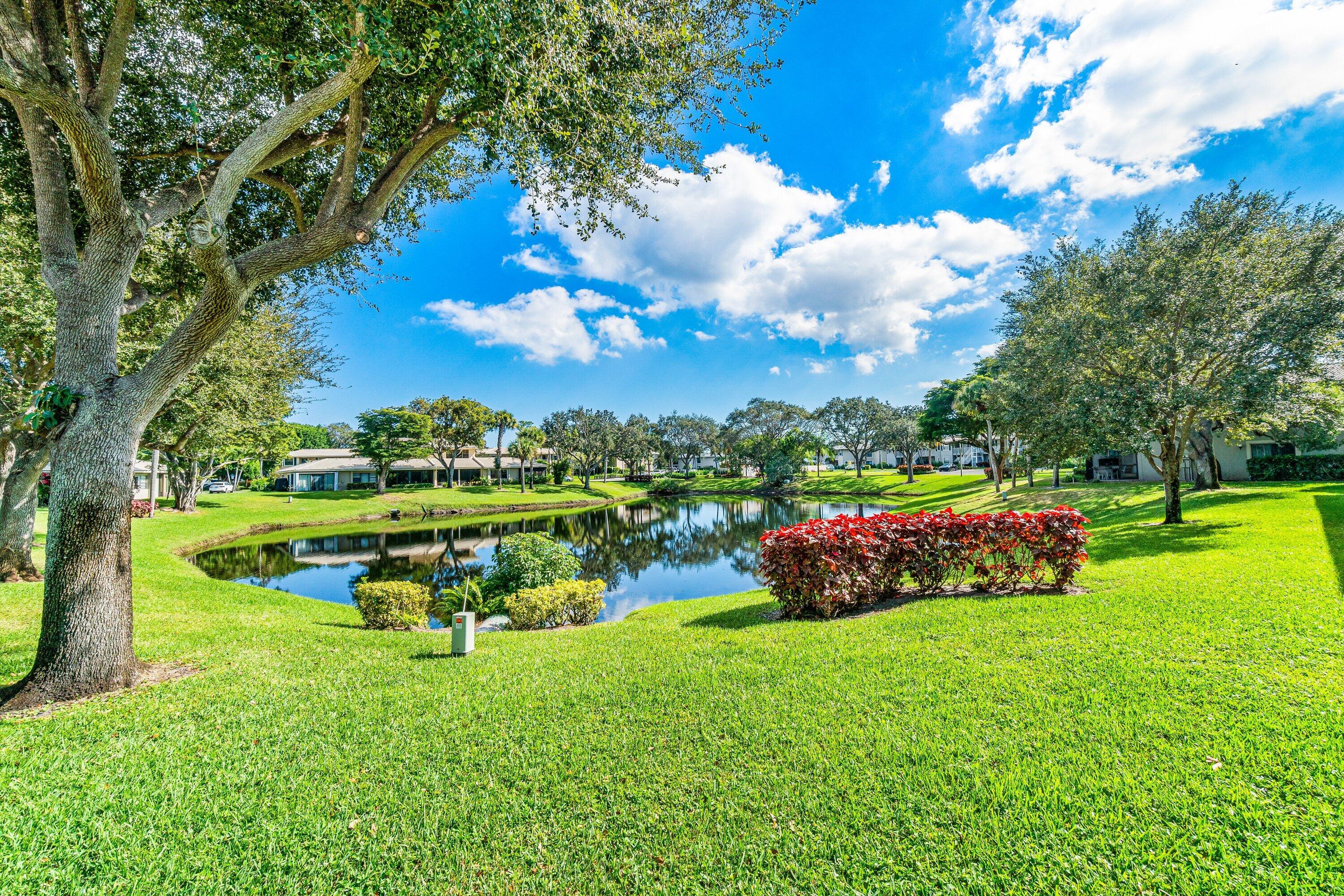 STRATFORD AT HUNTERS RUN CONDO - Residential