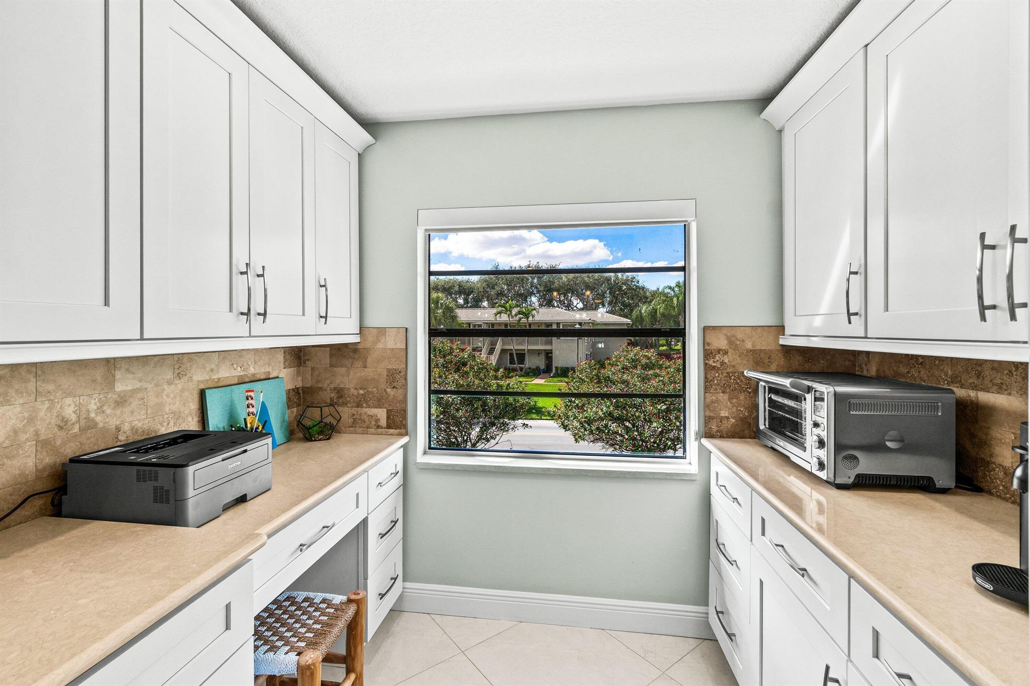 STRATFORD AT HUNTERS RUN - Residential