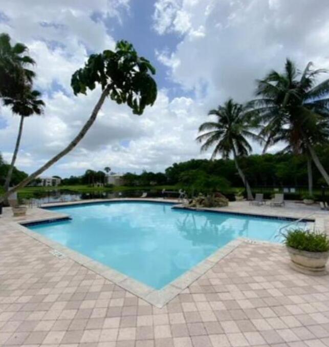 GRAND VIEW AT CRESTWOOD CONDO - Residential Lease