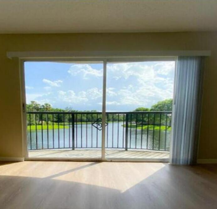 GRAND VIEW AT CRESTWOOD CONDO - Residential Lease