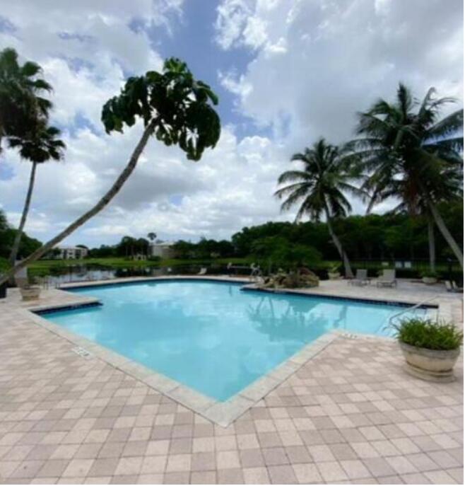 GRAND VIEW AT CRESTWOOD CONDO - Residential Lease