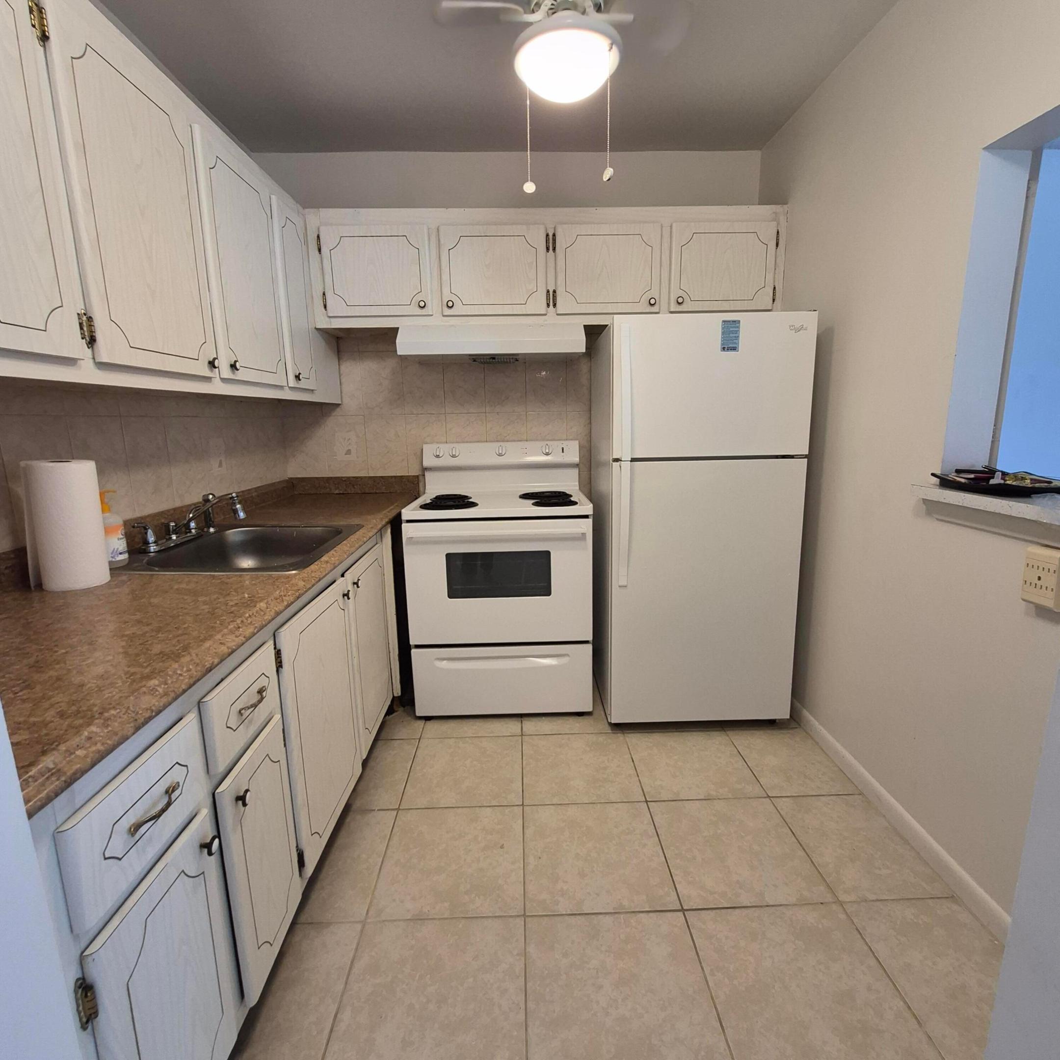 CENTURY VILLAGE - Residential Lease