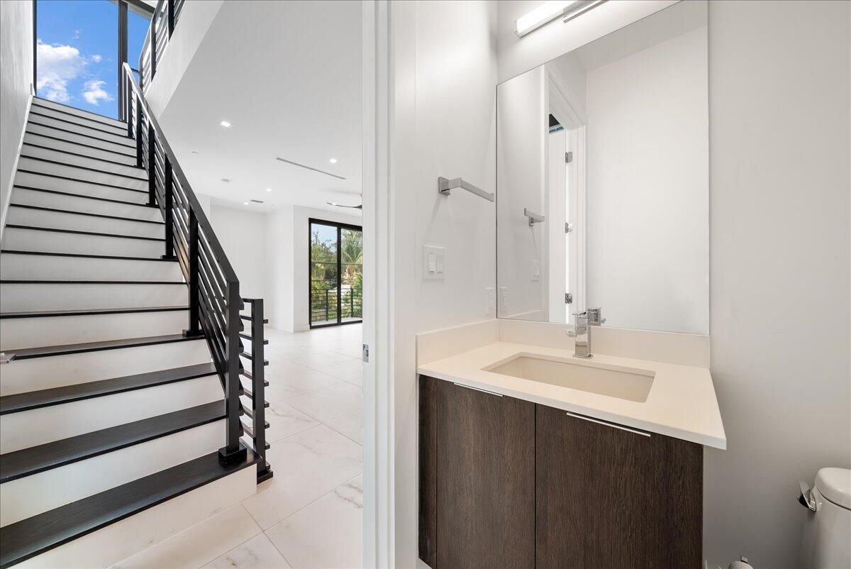 Lake Ridge - Residential Lease