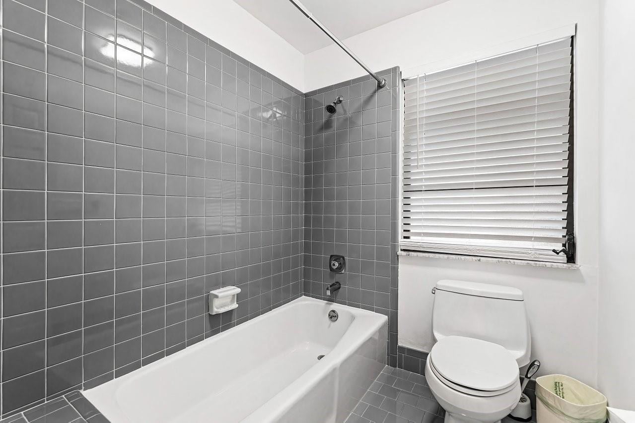 Heritage Oaks - Residential