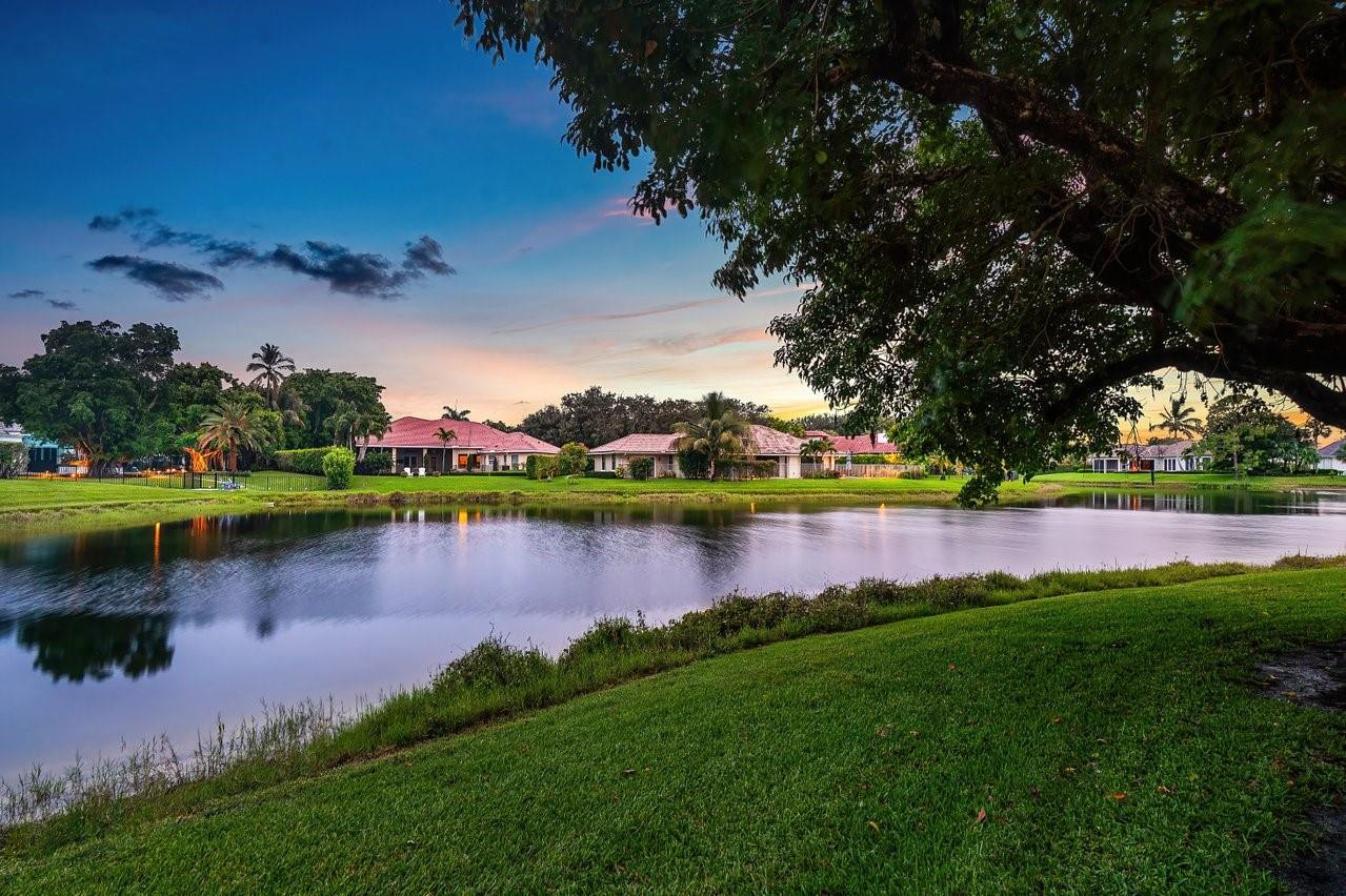 Heritage Oaks - Residential