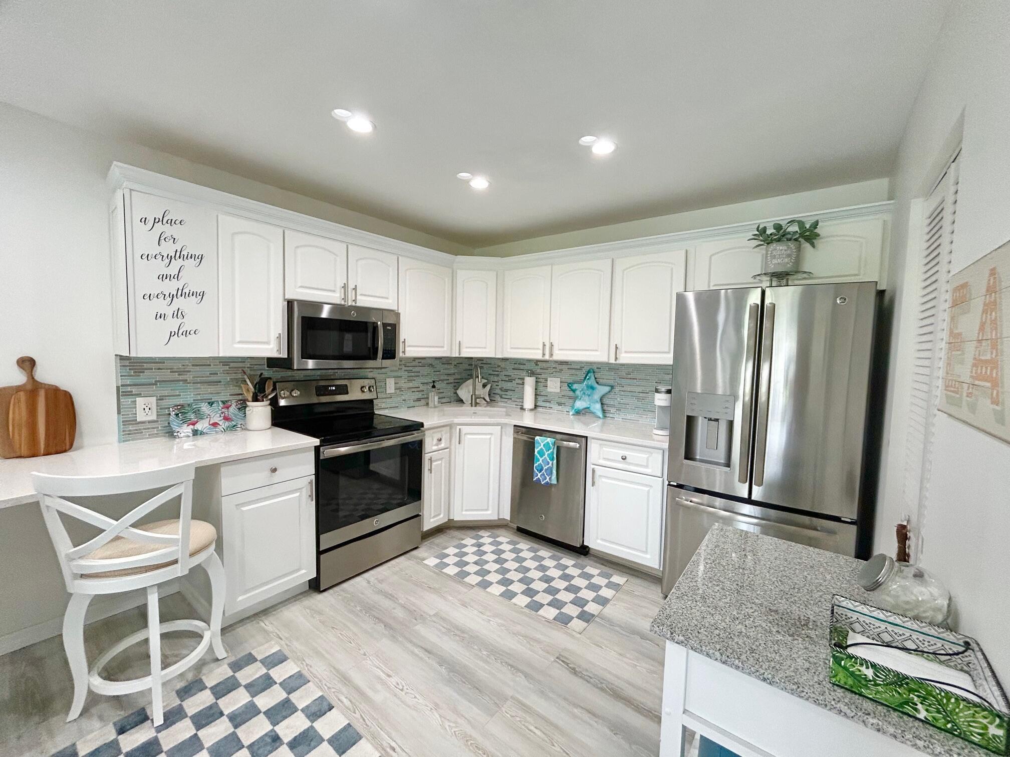 327 Knotty Pine Circle B-2