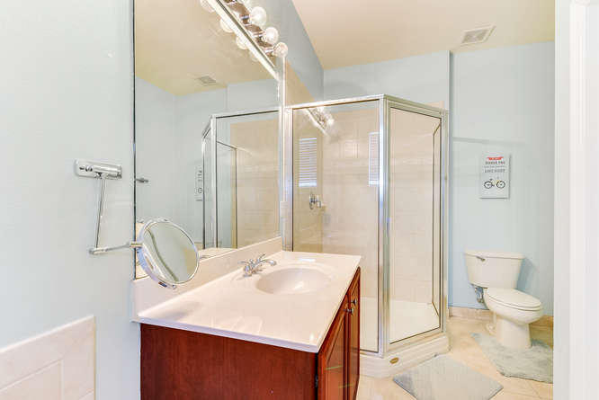 SANDPIPER COVE AT BOTANICA CONDO - Residential