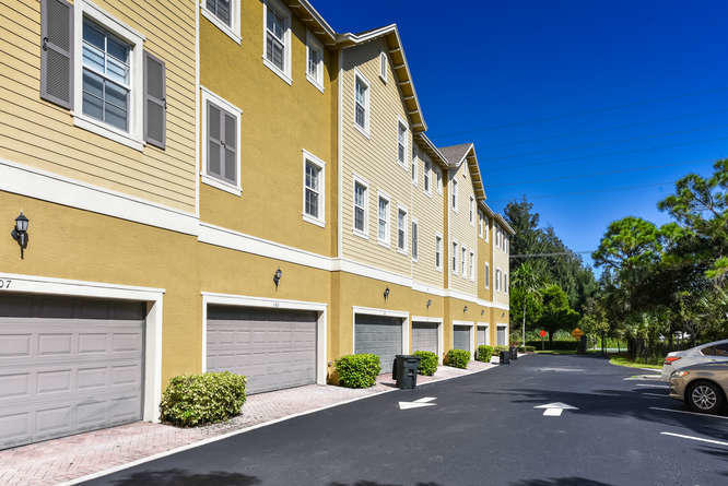 SANDPIPER COVE AT BOTANICA CONDO - Residential