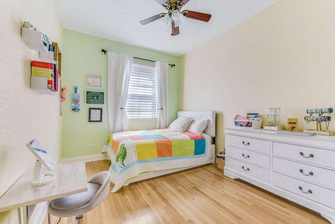 SANDPIPER COVE AT BOTANICA CONDO - Residential