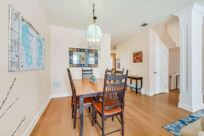 SANDPIPER COVE AT BOTANICA CONDO - Residential