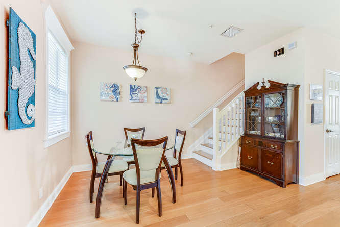 SANDPIPER COVE AT BOTANICA CONDO - Residential