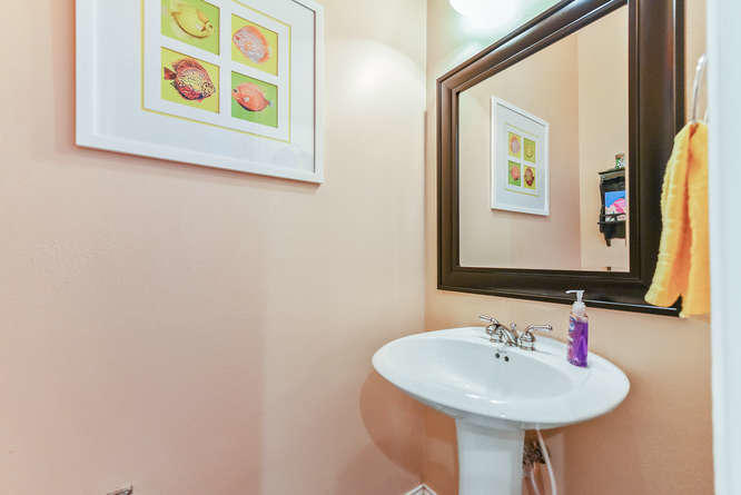 SANDPIPER COVE AT BOTANICA CONDO - Residential