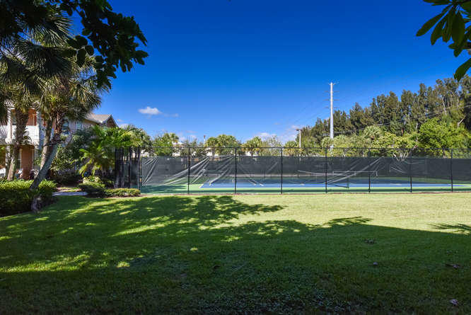 SANDPIPER COVE AT BOTANICA CONDO - Residential