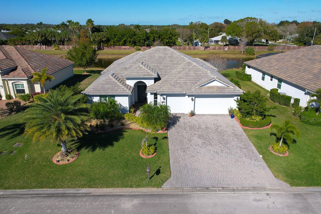 Photo of 4777 Four Lakes Circle SW, Vero Beach, FL 32968 (MLS # R11158812)