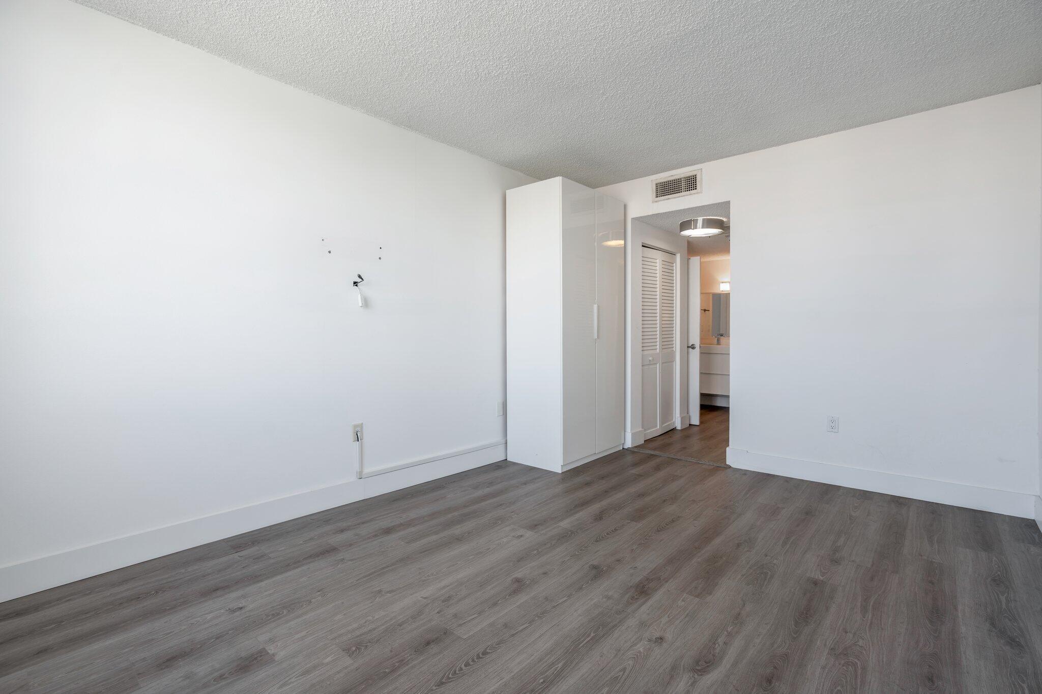 ARLEN HOUSE CONDO - Residential Lease