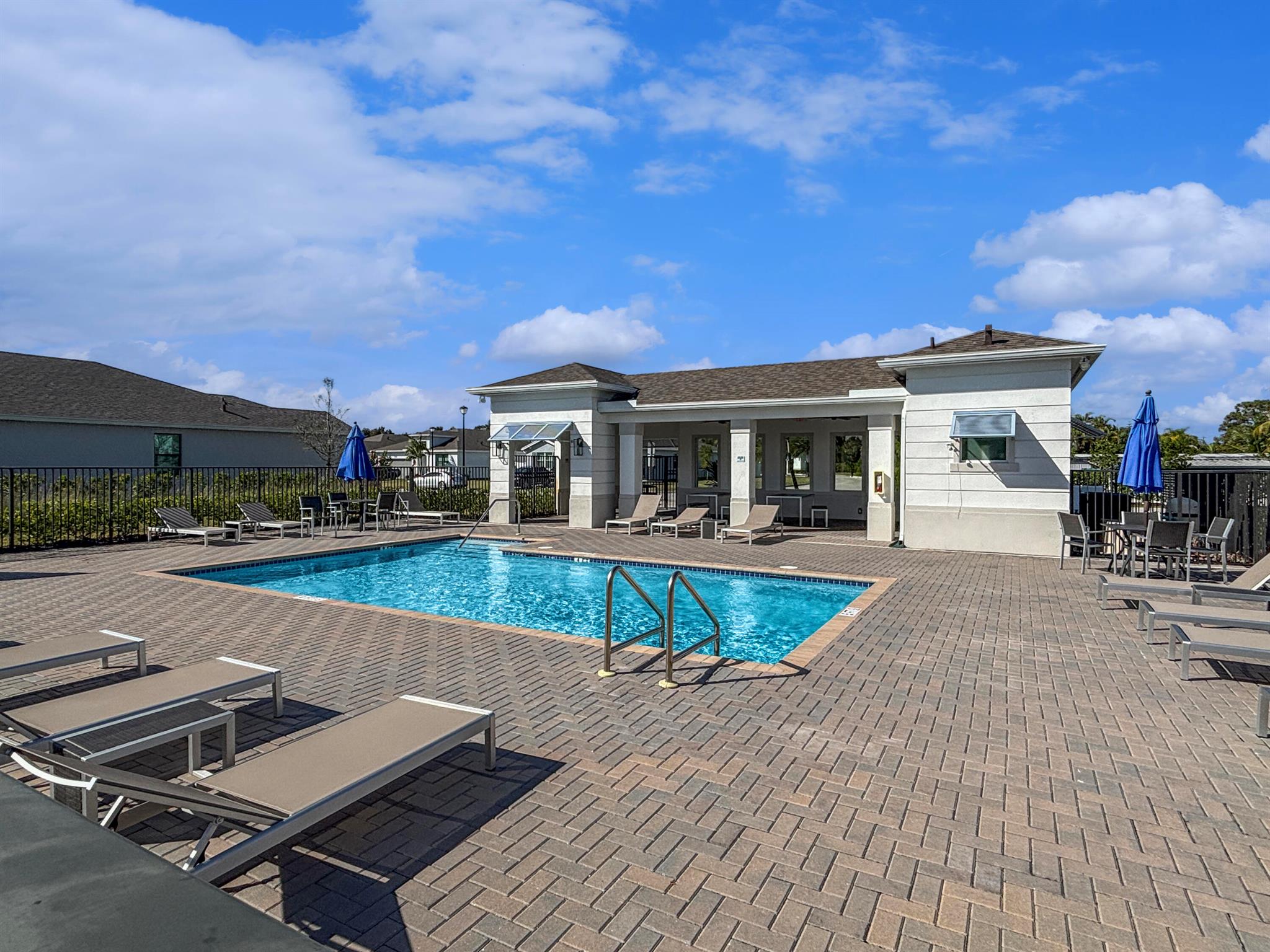 KANNER LAKE (AKA WILLOW P - Residential Lease