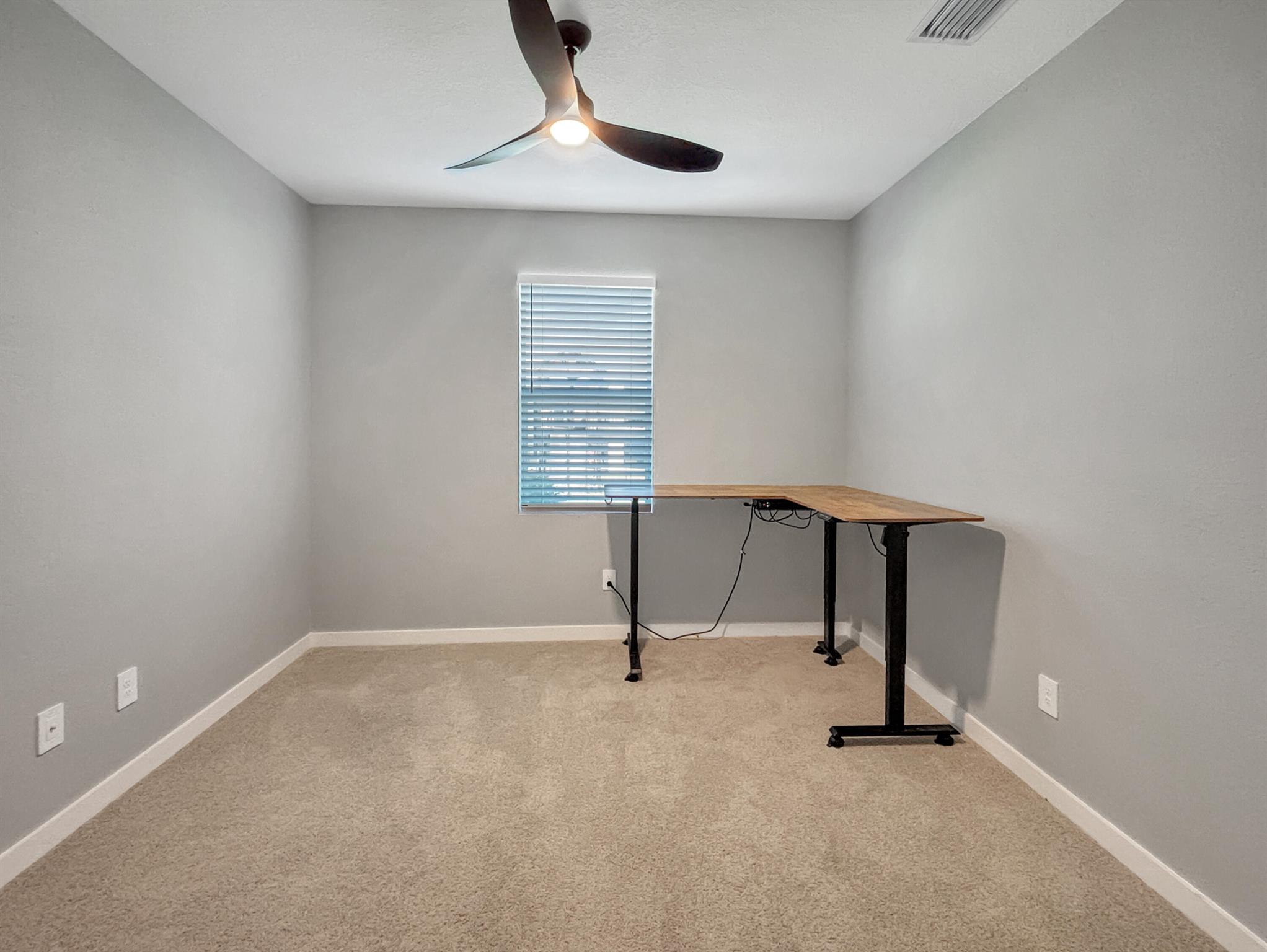 KANNER LAKE (AKA WILLOW P - Residential Lease