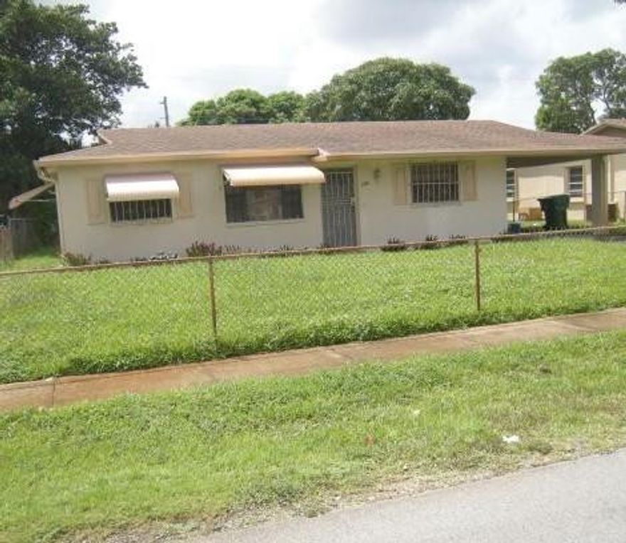 3 bedrooms/ 2 bathrooms with carport for sale in Lauderhill. Property does have a den and a large backyard. Great property for investors or first time homebuyers. Property is being sold "As Is". Buyer/Agent to conduct their due diligence.