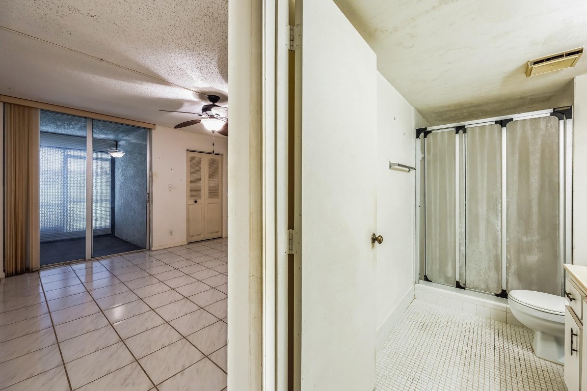 PALM LAKES CONDO - Residential