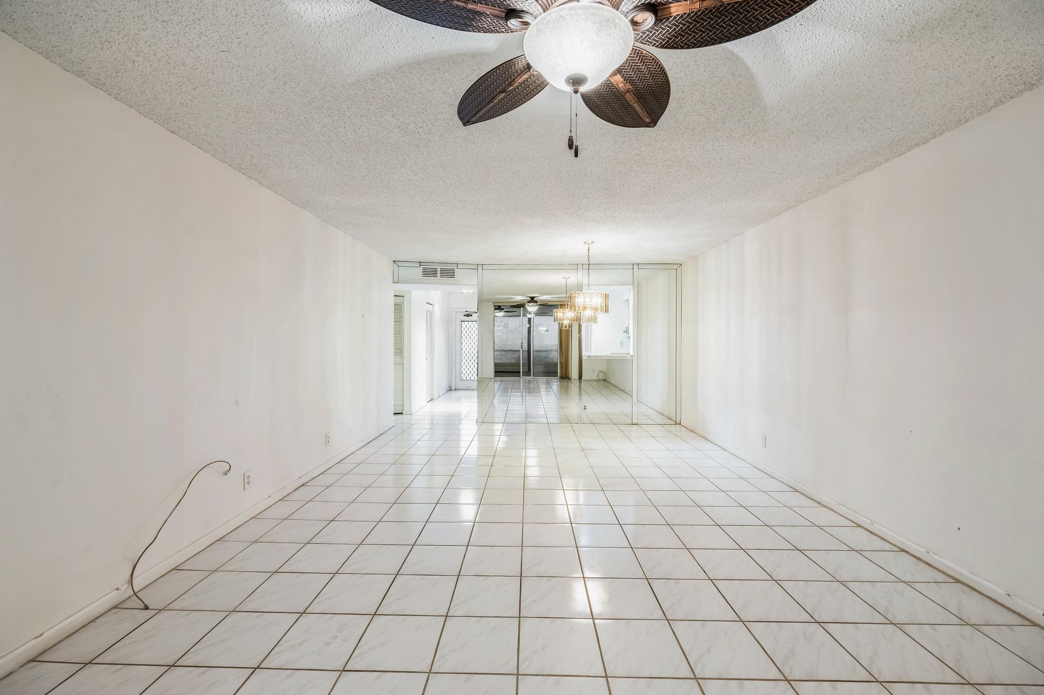 PALM LAKES CONDO - Residential