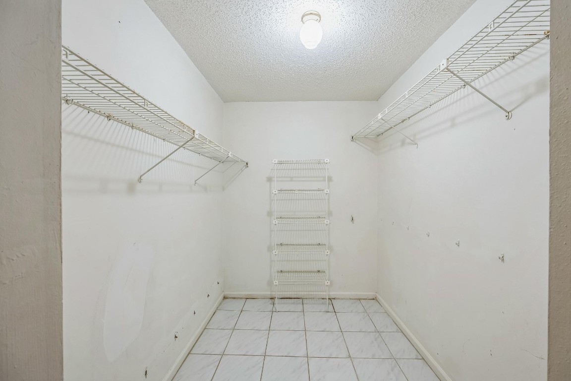 PALM LAKES CONDO - Residential