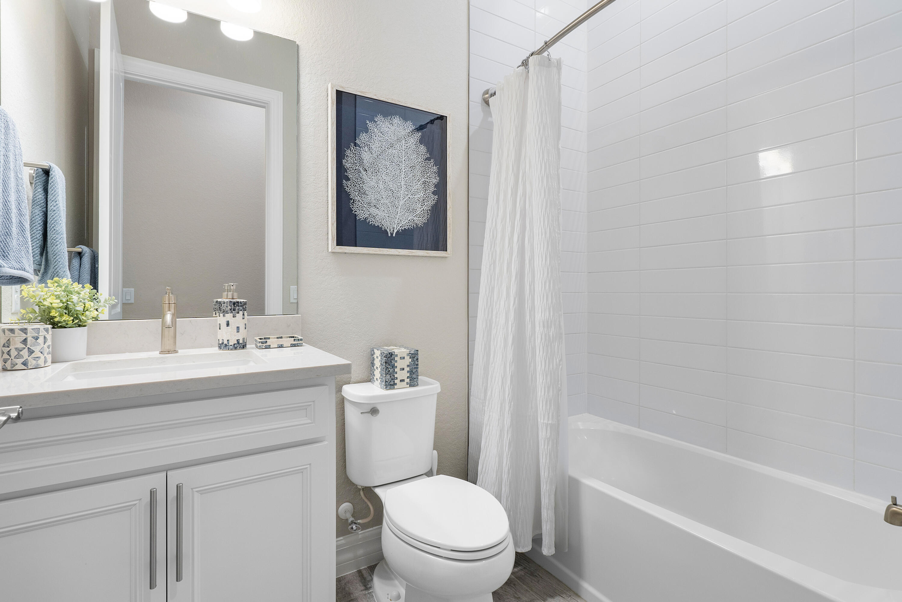 WINDSONG ESTATES - Residential Lease