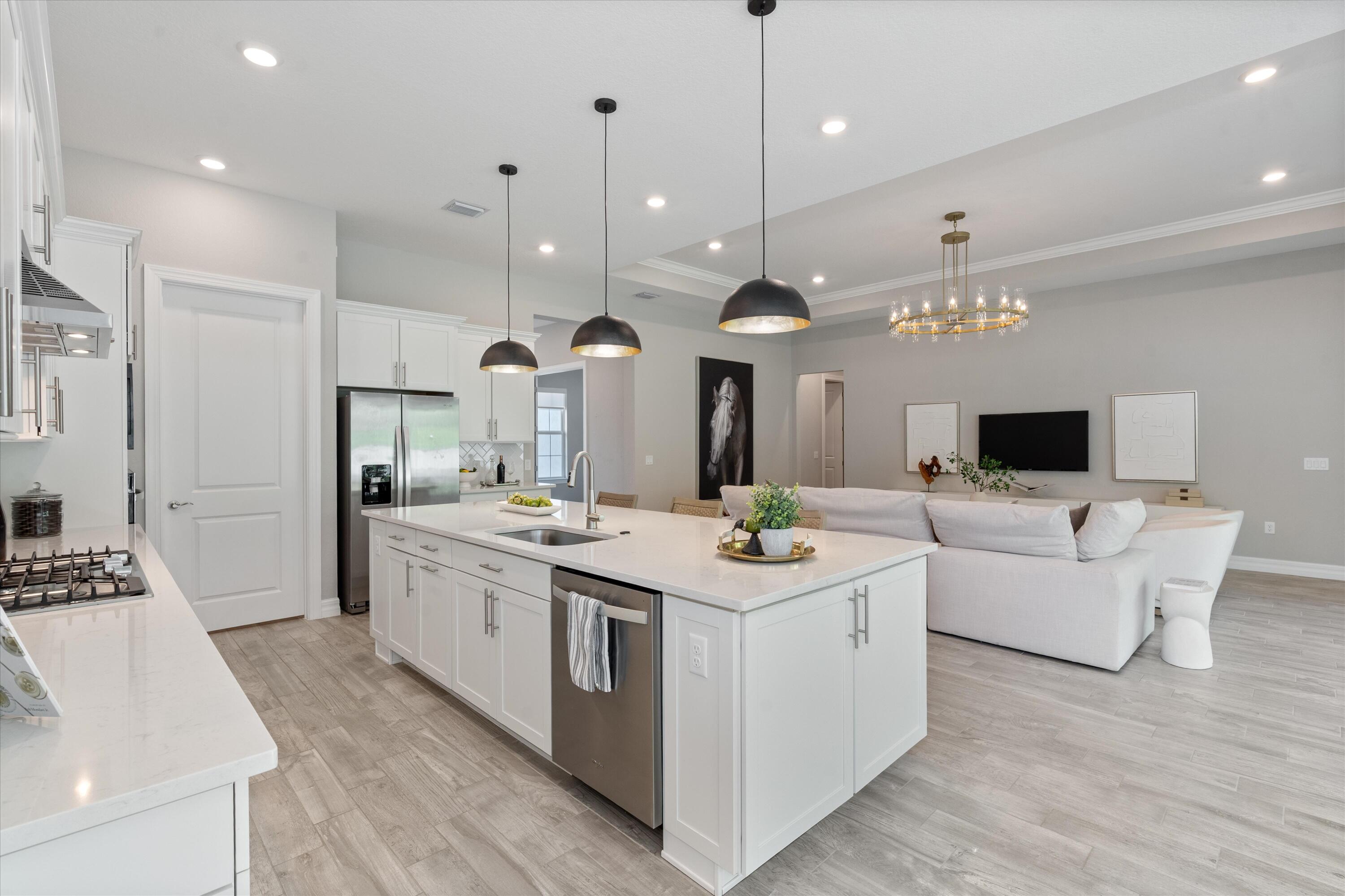 WINDSONG ESTATES - Residential Lease