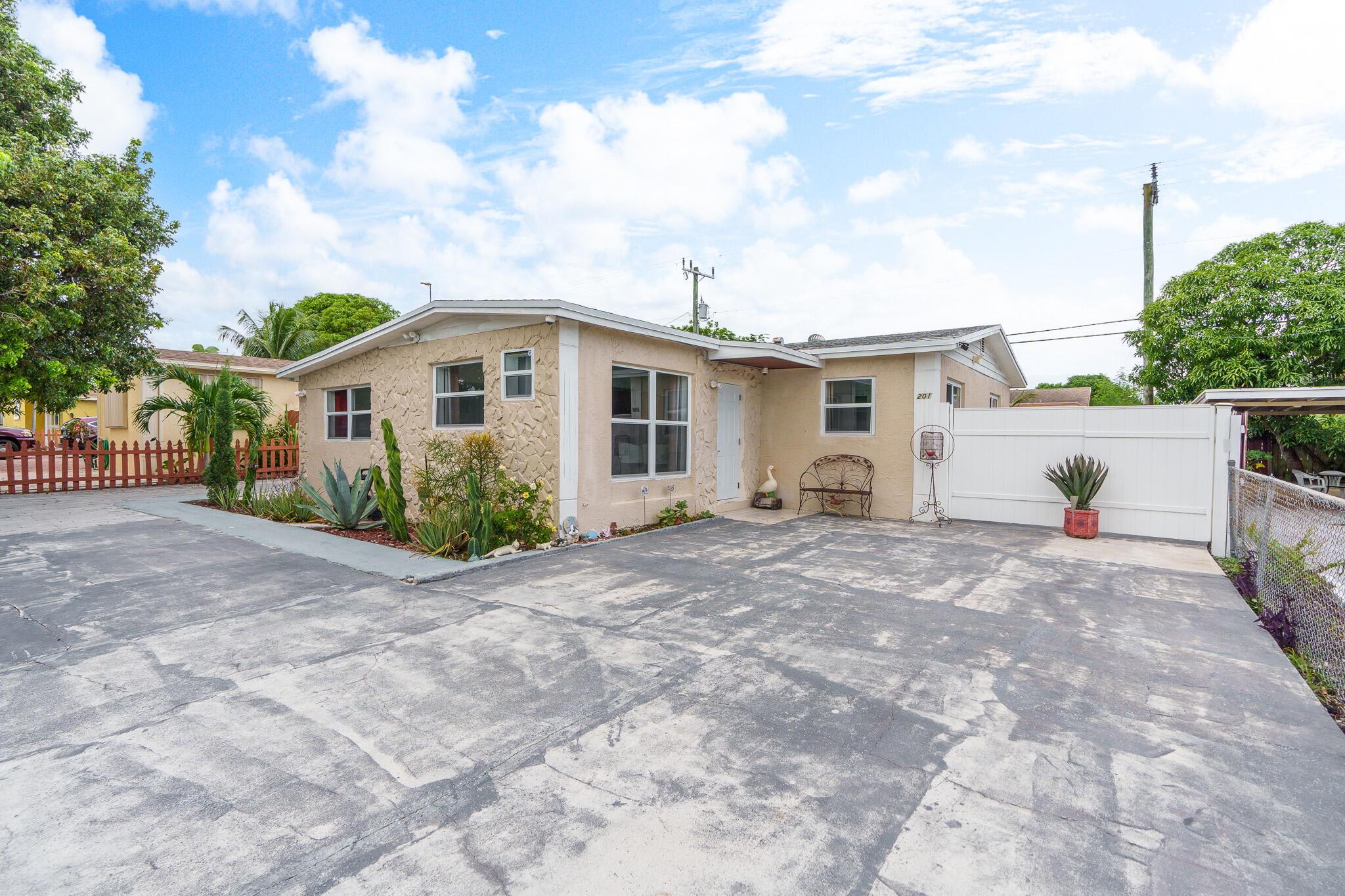 ROLLING GREEN RIDGE 1ST A - Residential Lease