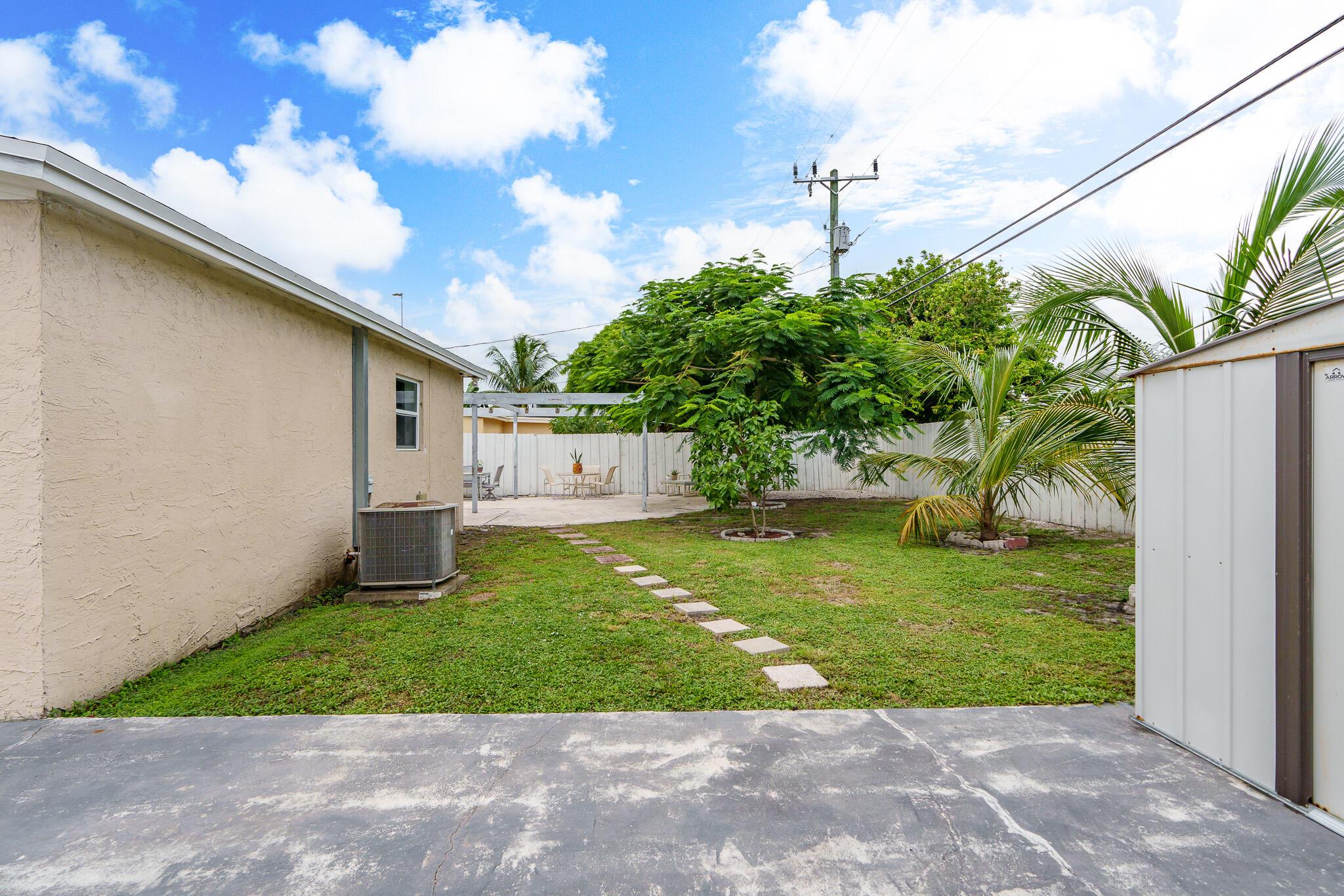 ROLLING GREEN RIDGE 1ST A - Residential Lease