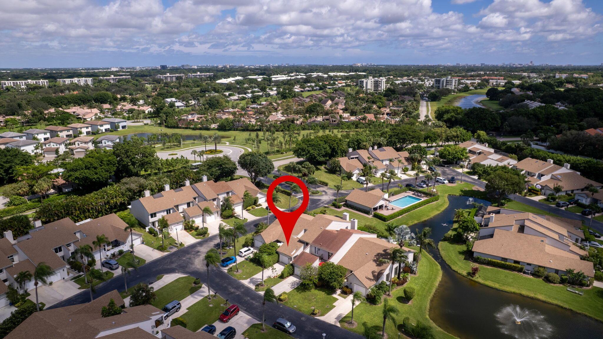 CANARY PALM CLUB - Residential