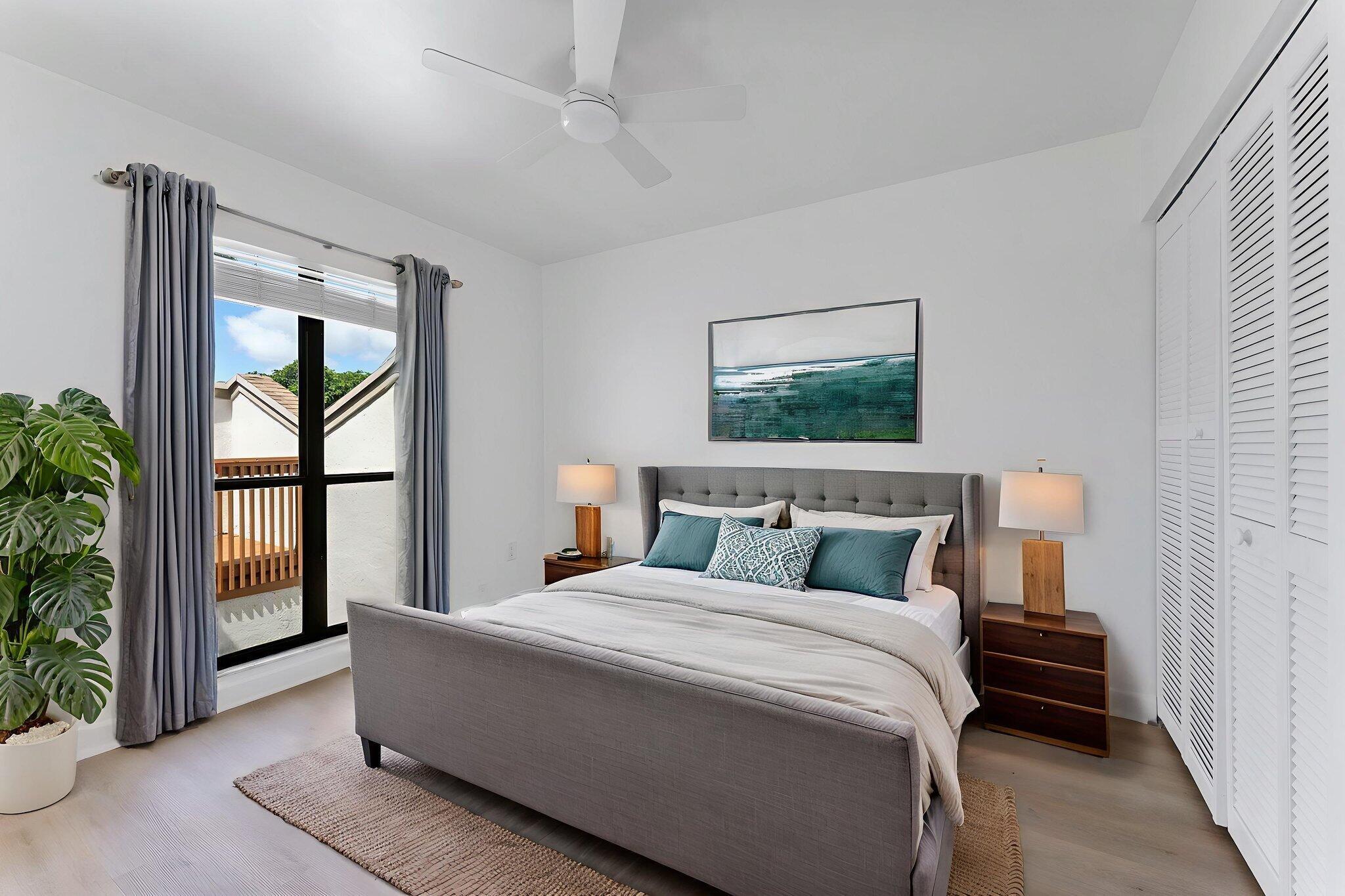 CANARY PALM CLUB - Residential