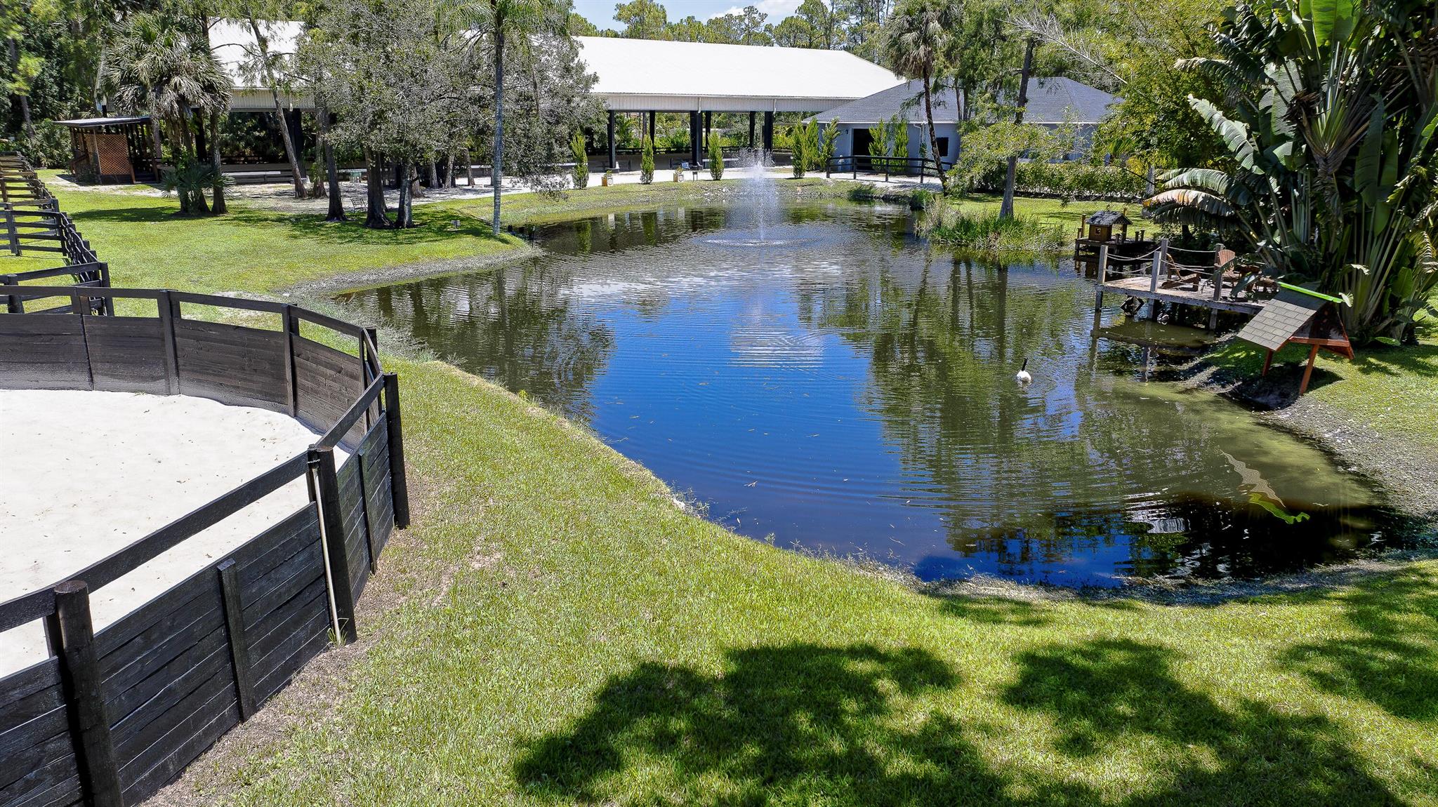 LOXAHATCHEE GROVES - Residential Lease